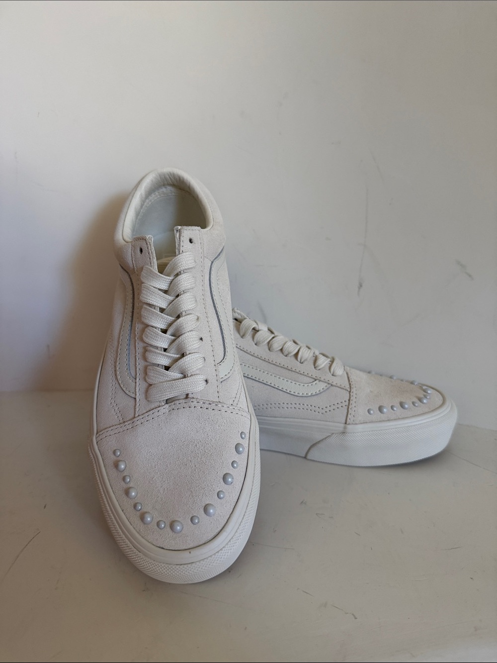 Vans White Stud-Accent Low-Top Sneakers